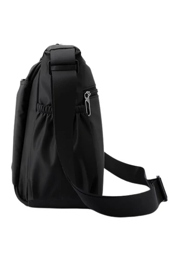 Férfi crossbody táska Sötétkék vízálló anyagból méret (25*33*13cm)