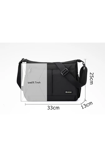 Férfi crossbody táska Sötétkék vízálló anyagból méret (25*33*13cm)