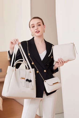 Szürke Válltáska Szett Crossbody Táskával és Pénztárcával (3 db)