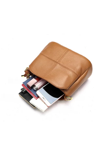 Barna valódi bőr Crossbody táska (18x24x13cm)