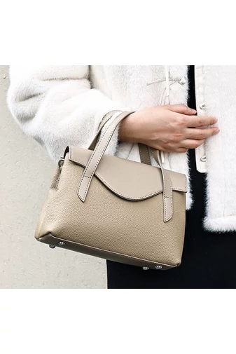 Kézitáska/Crossbody Táska 2az1ben, Valódi Bőrből, Elegáns, Kompakt, Bézs 17×25×11cm
