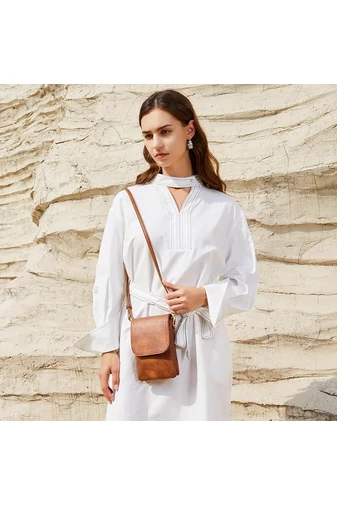 Crossbody Táska, PU bőrből, Több Zsebbel, Állítható Pánttal, Bonluo Sötét Barna 20×13×3cm
