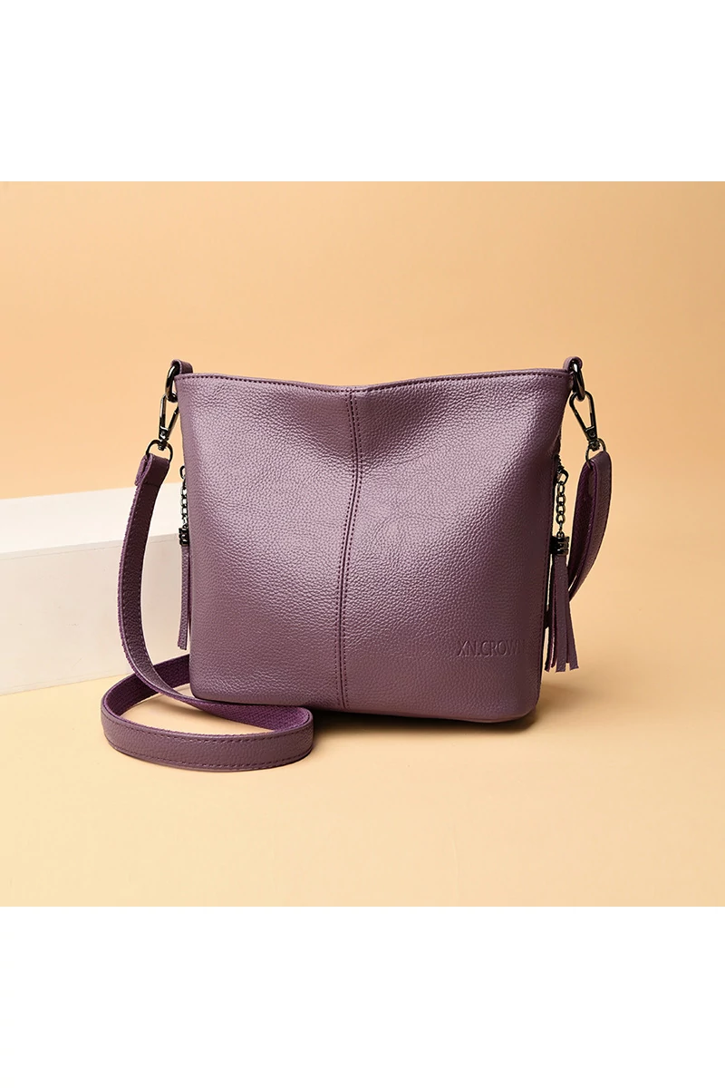 Lila Műbőr Crossbody Táska (20x27x10cm)